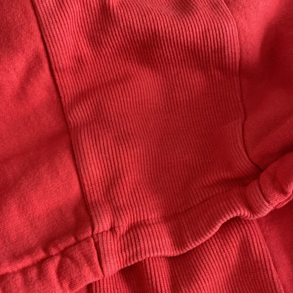 Gymshark coral red cropped hoodie - Picture 11 of 17